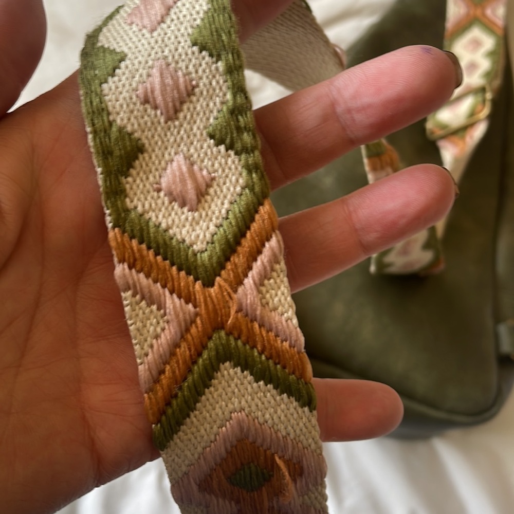 Purse - Picture 6 of 10